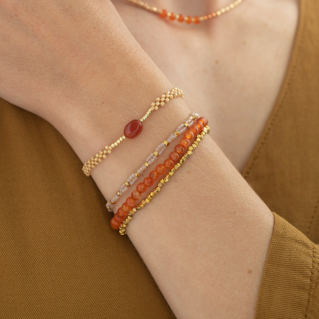 LOVING CARNELIAN BRACELET