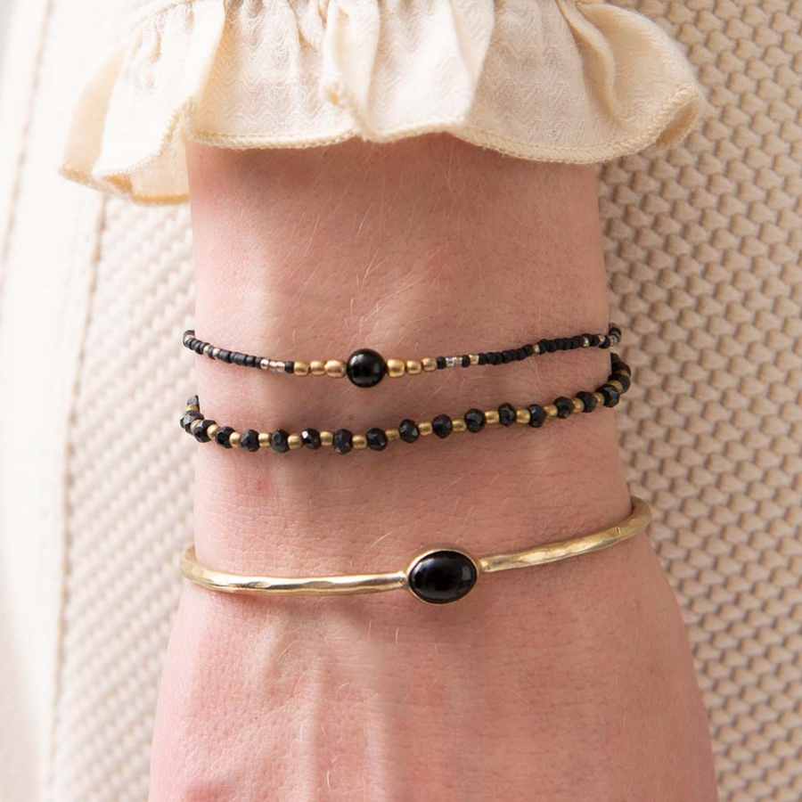 IRIS BLACK ONYX GOLD BRACELET