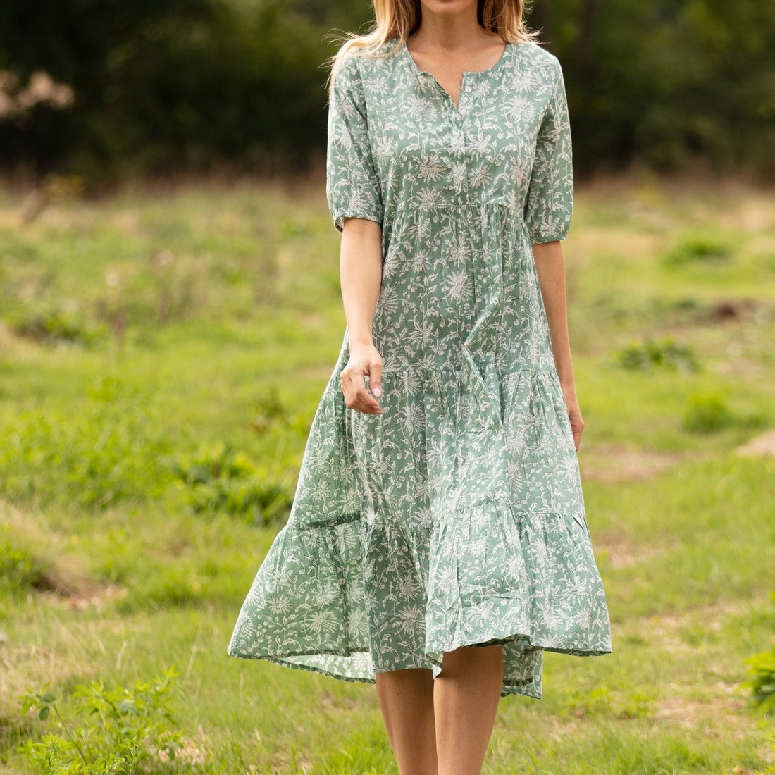 COTTON TIERED BUTTON DRESS | RED