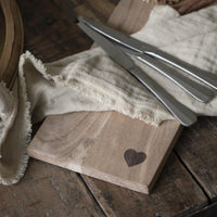 LONG ACACIA CHOPPING BOARD WITH ETCHED HEART