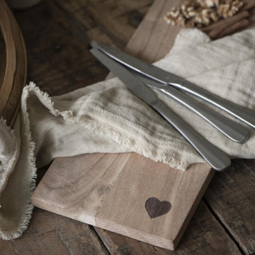 EXTRA LONG ACACIA CHOPPING BOARD WITH ETCHED HEART