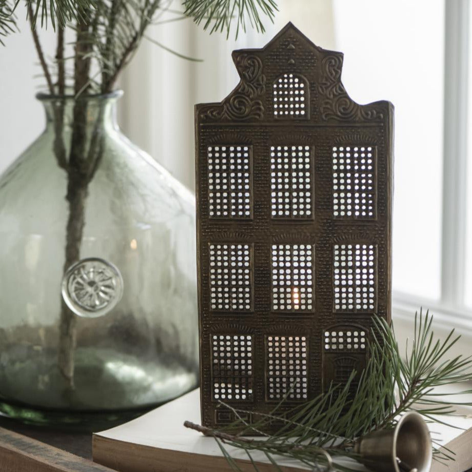 DECORATIVE METAL HOUSE CANDLE HOLDER | SET 3