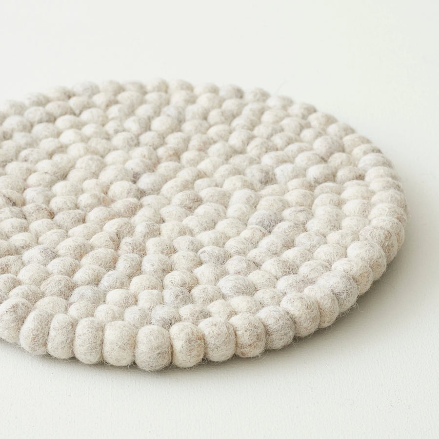 HANDMADE ECO FELT BALL TABLE MAT TRIVET | CREAM