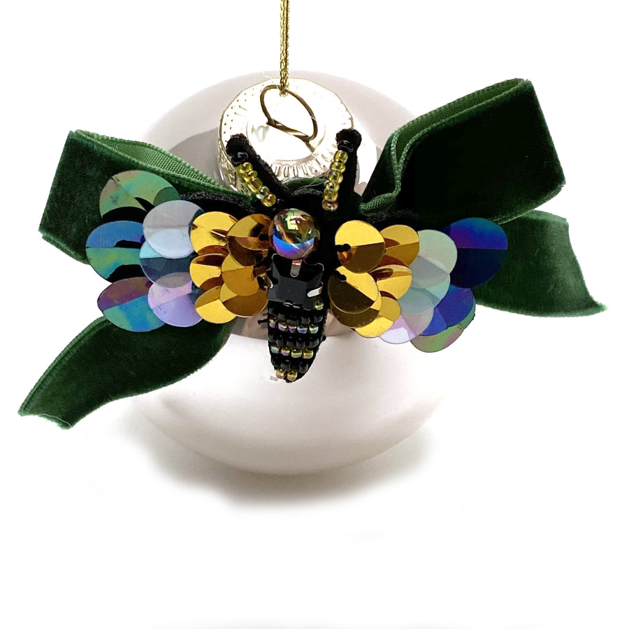 GLASS BAUBLE WITH BEADED BEE