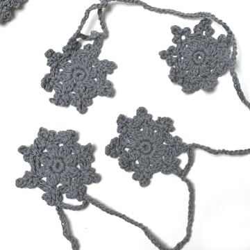 GREY CROCHETED SNOWFLAKE BUNTING