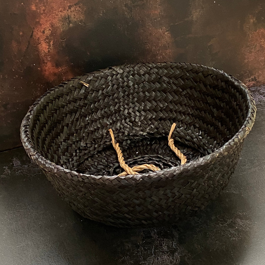 BLACK SEAGRASS BASKET