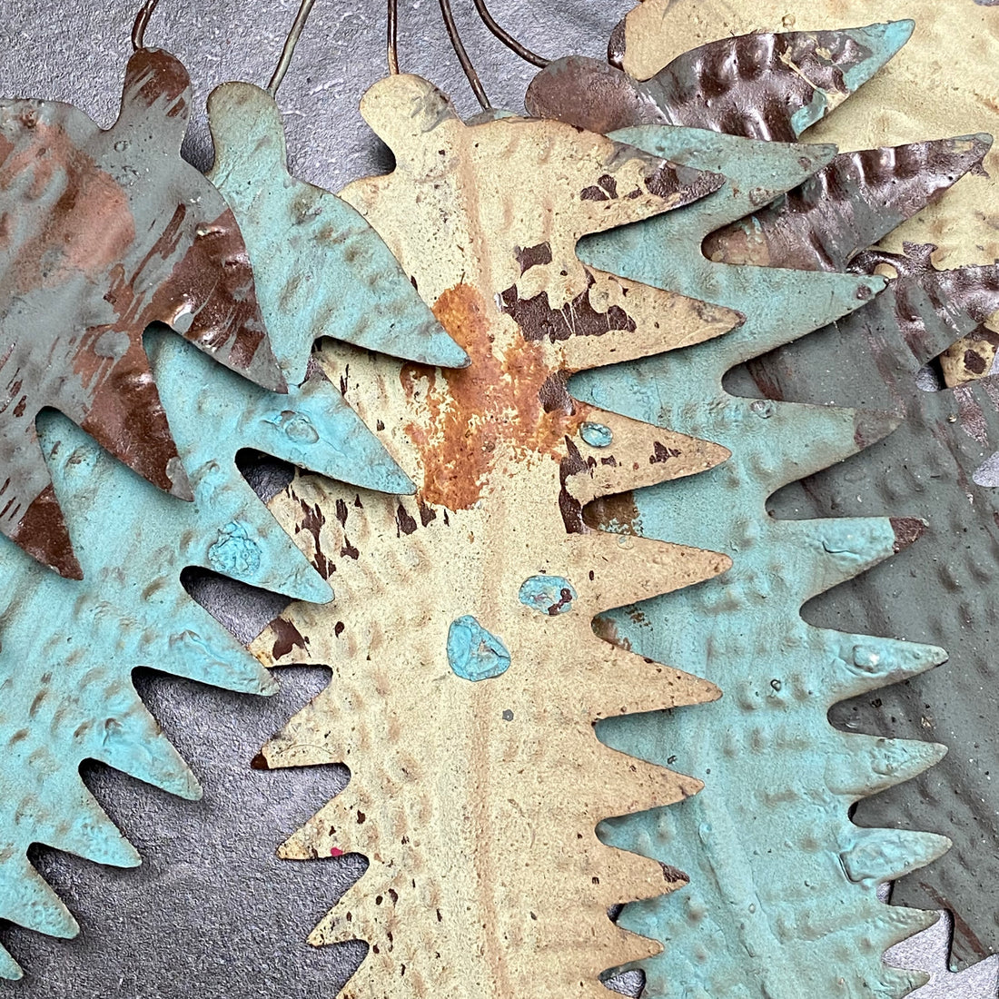 VINTAGE STYLE FERN LEAF BUNCH | 6