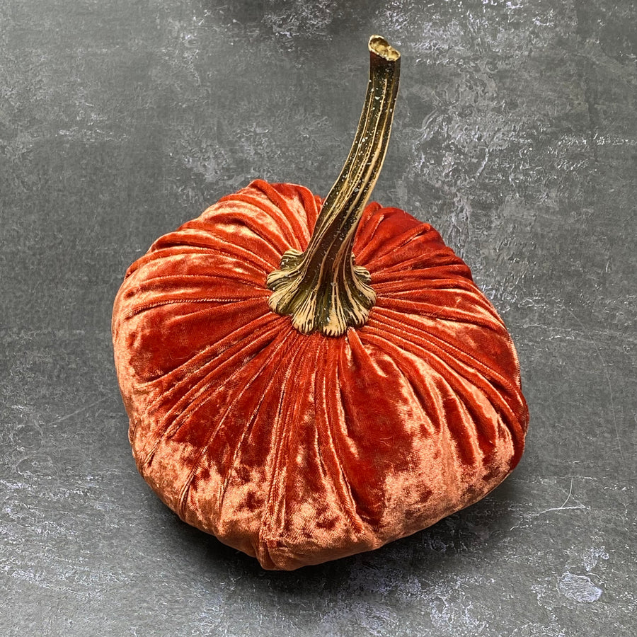 SMALL VELVET DECORATIVE PUMPKIN