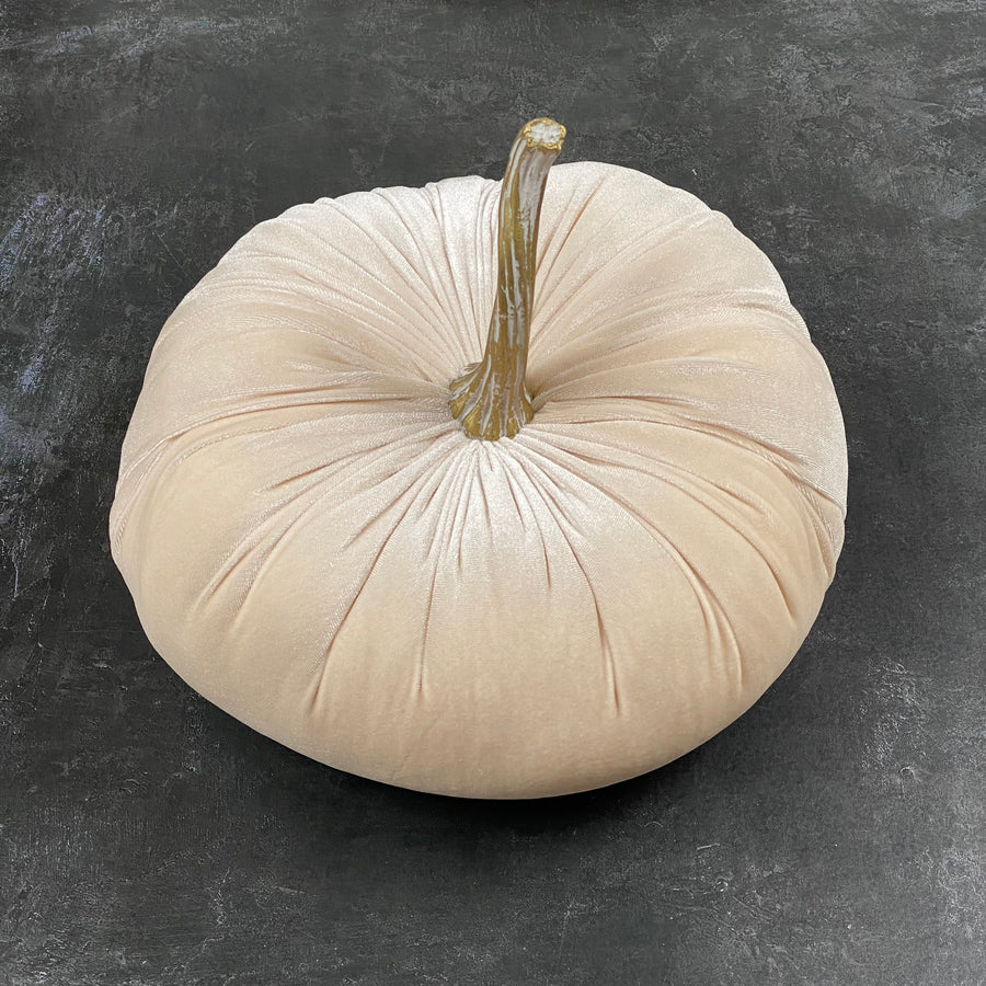 LARGE DECORATIVE VELVET PUMPKIN | IVORY