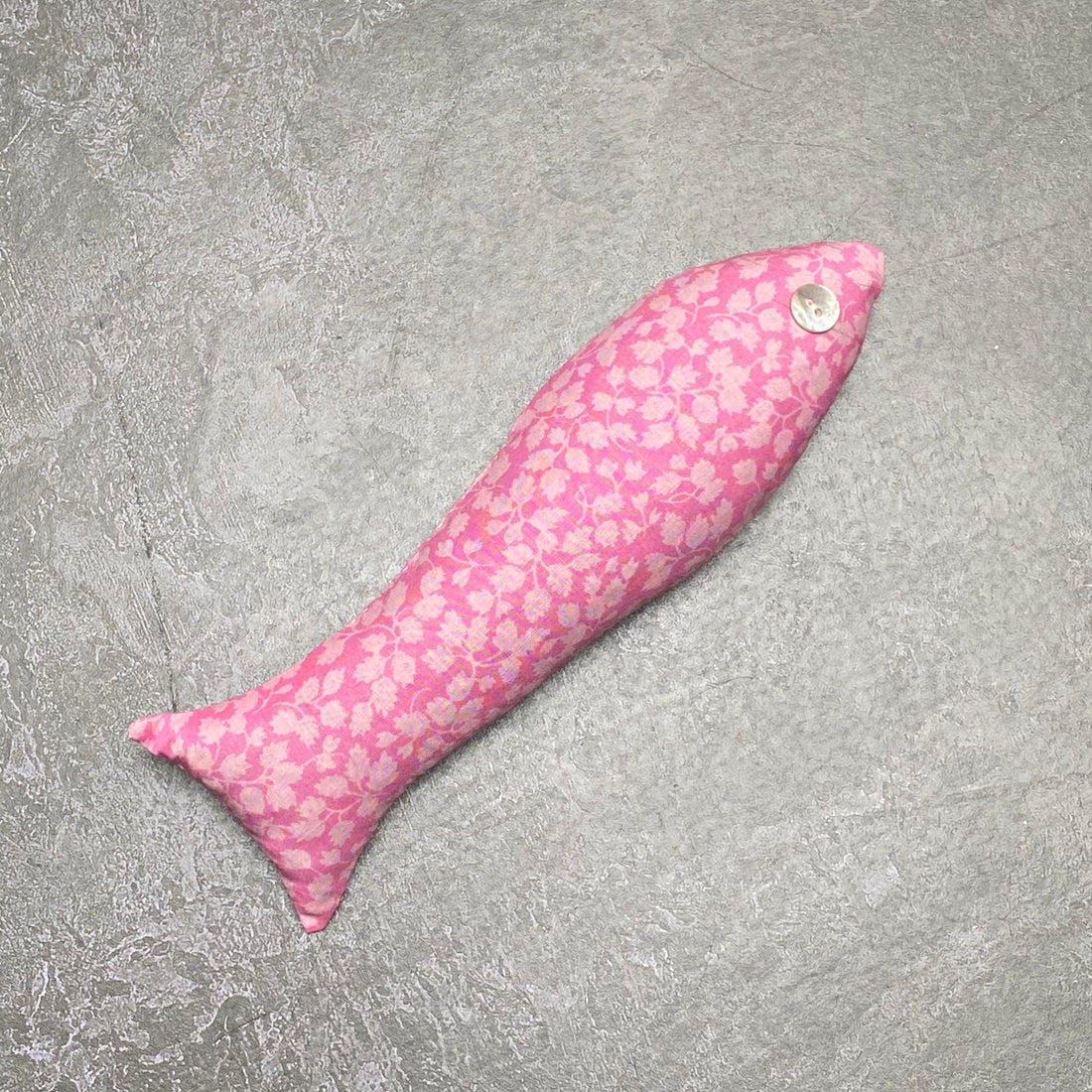 LIBERTY PRINT LAVENDER FISH