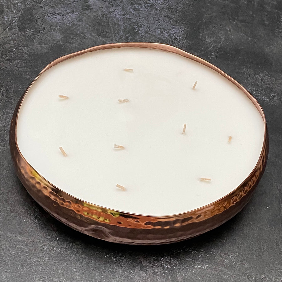 MEDIUM 10 WICK SCENTED CANDLE IN HAMMERED ROSE GOLD DISH | ORANGE BERGAMOT