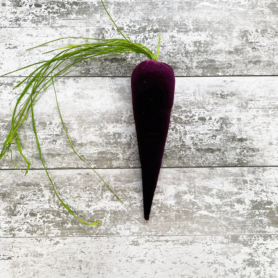 HANDMADE VELVET CARROT