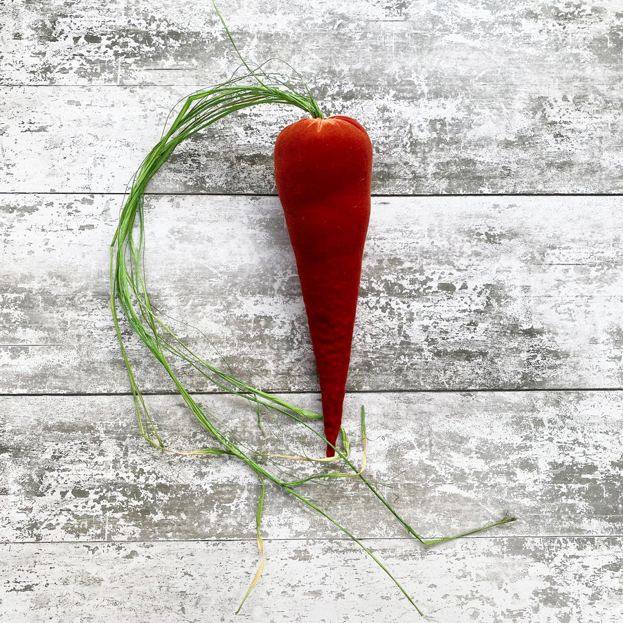 HANDMADE VELVET CARROT