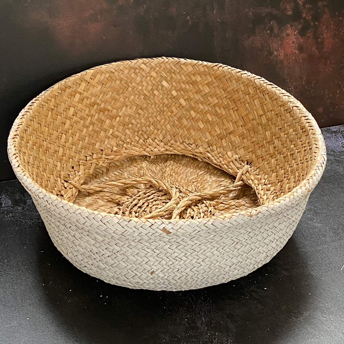 WHITE SEAGRASS BASKET