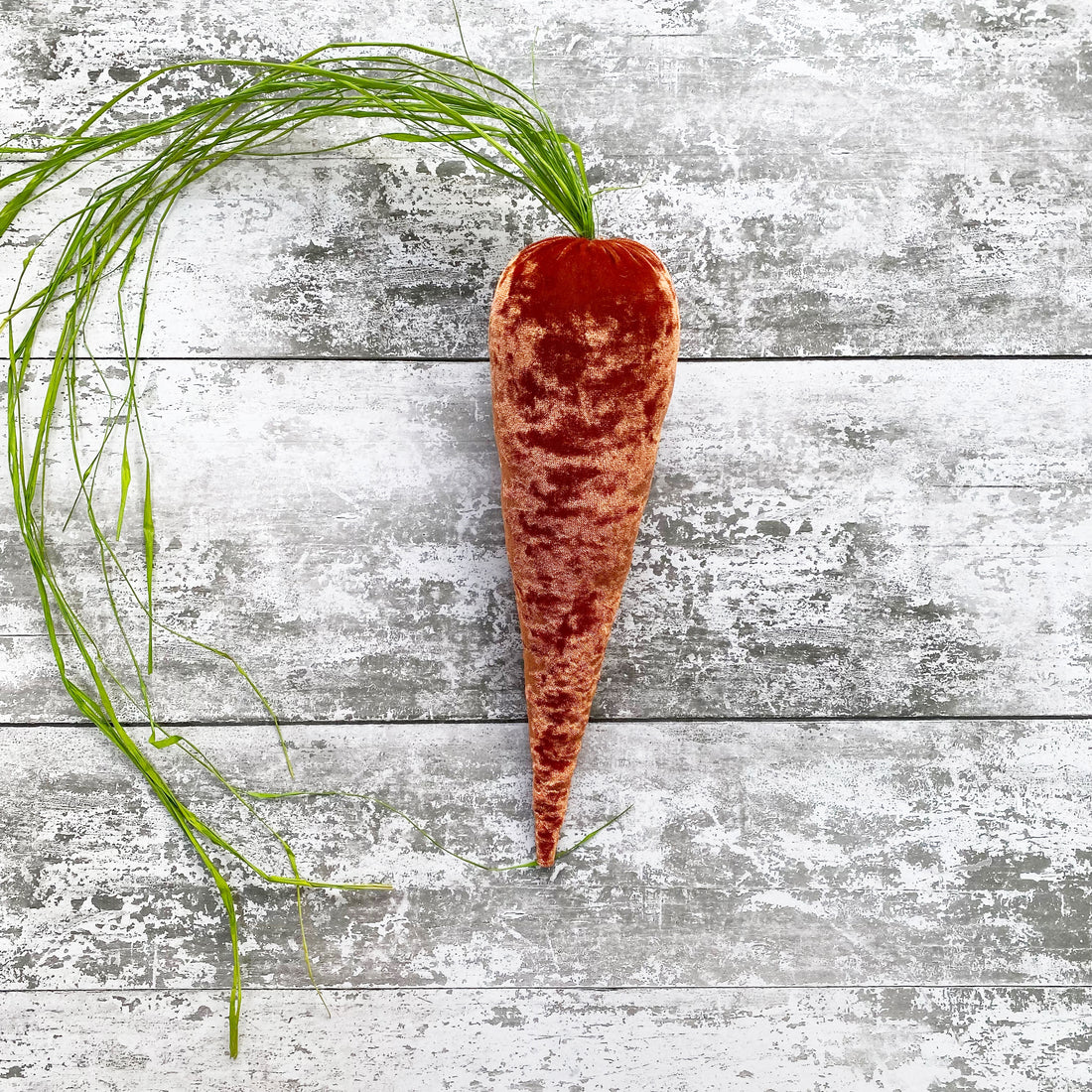 HANDMADE VELVET CARROT