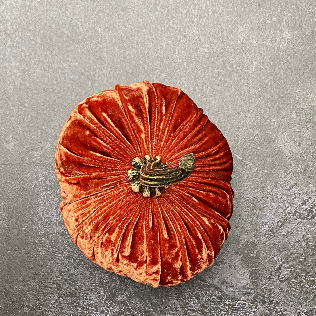 XSMALL VELVET DECORATIVE PUMPKIN