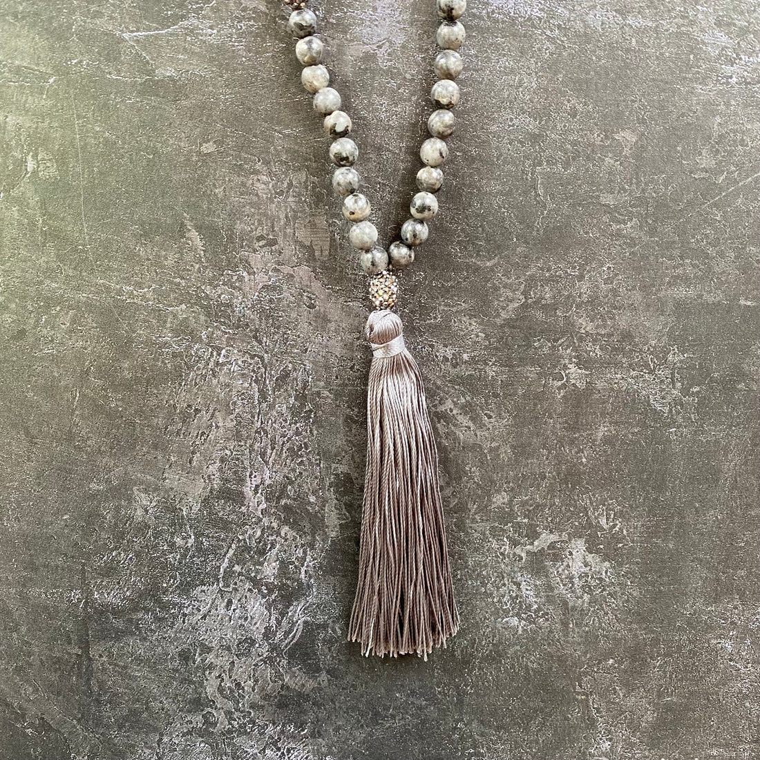 HOWLITE TASSEL NECKLACE WITH CRYSTALS