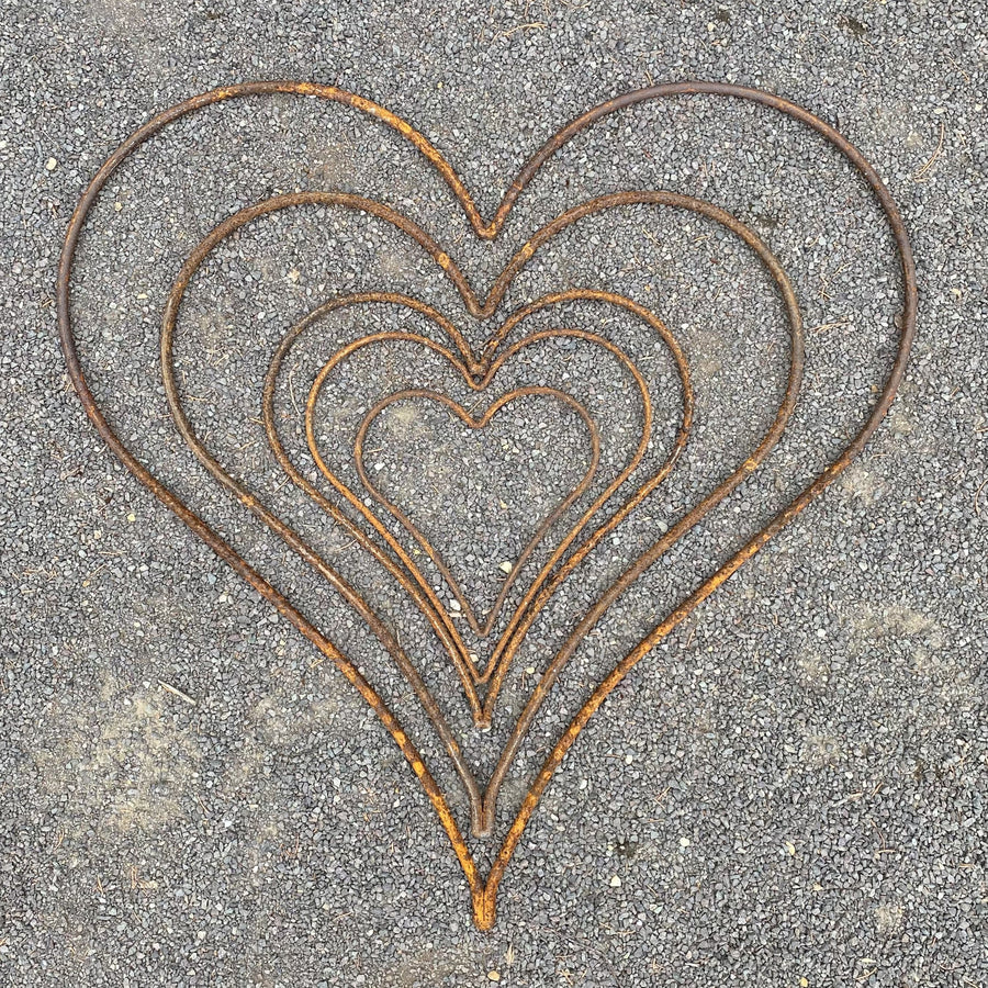 RUSTY METAL HEART
