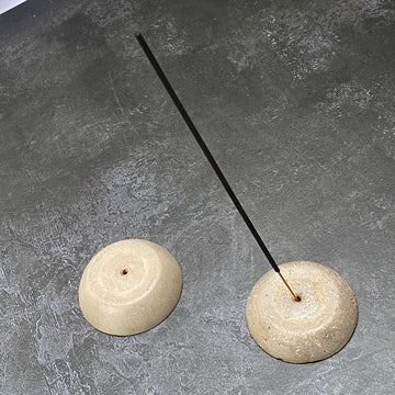 CONCRETE INCENSE HOLDER