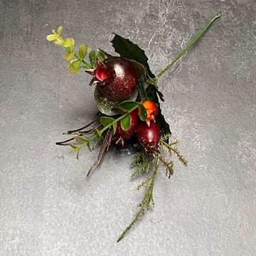 SMALL FESTIVE POSY