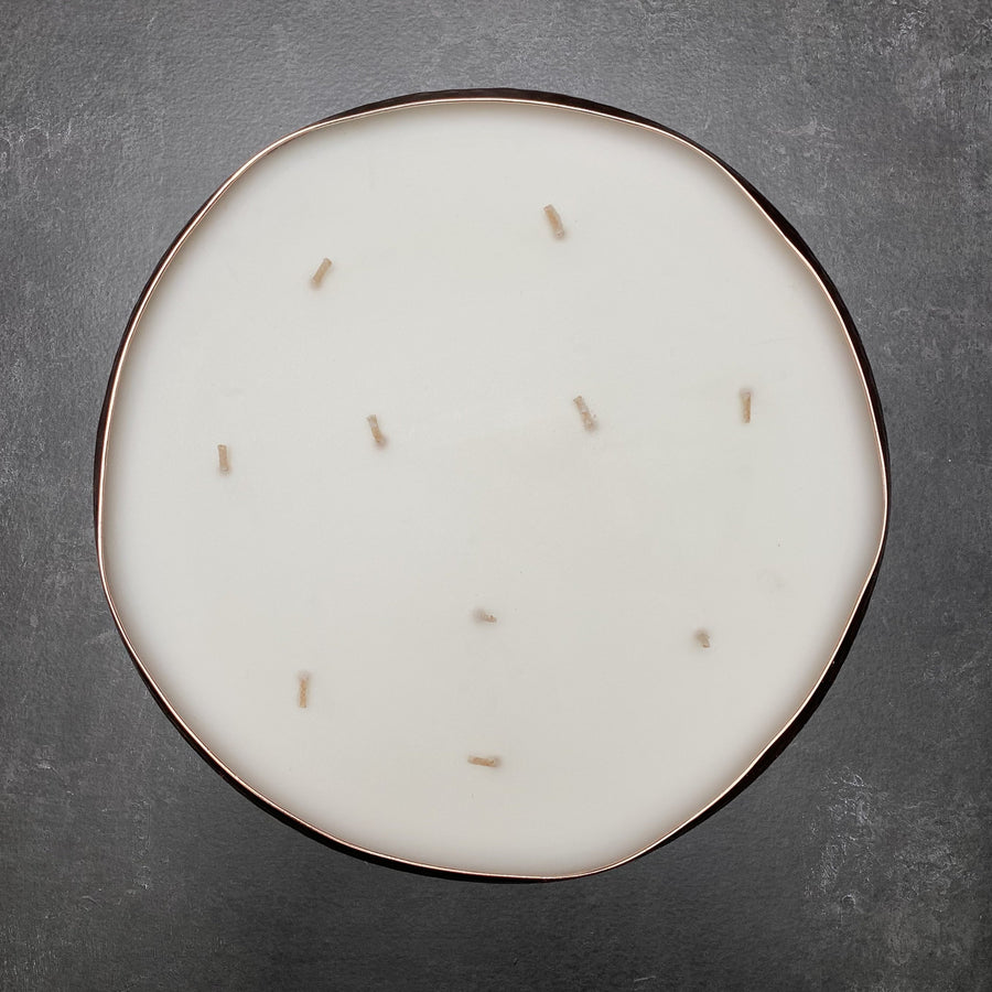 MEDIUM 10 WICK SCENTED CANDLE IN HAMMERED ROSE GOLD DISH | ORANGE BERGAMOT