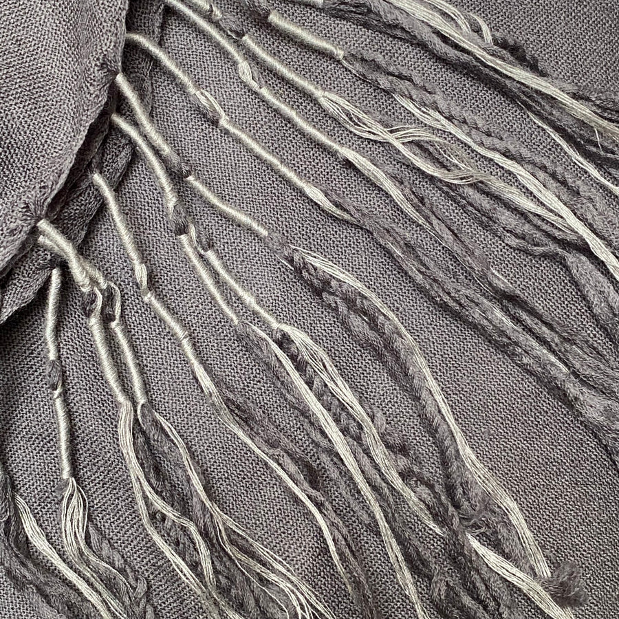 GREY WOOL VOYAGE SCARF