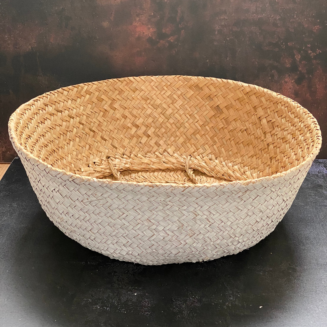 WHITE SEAGRASS BASKET