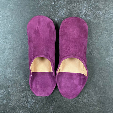 MOROCCAN BABOUCHE SUEDE SLIPPERS | PLUM