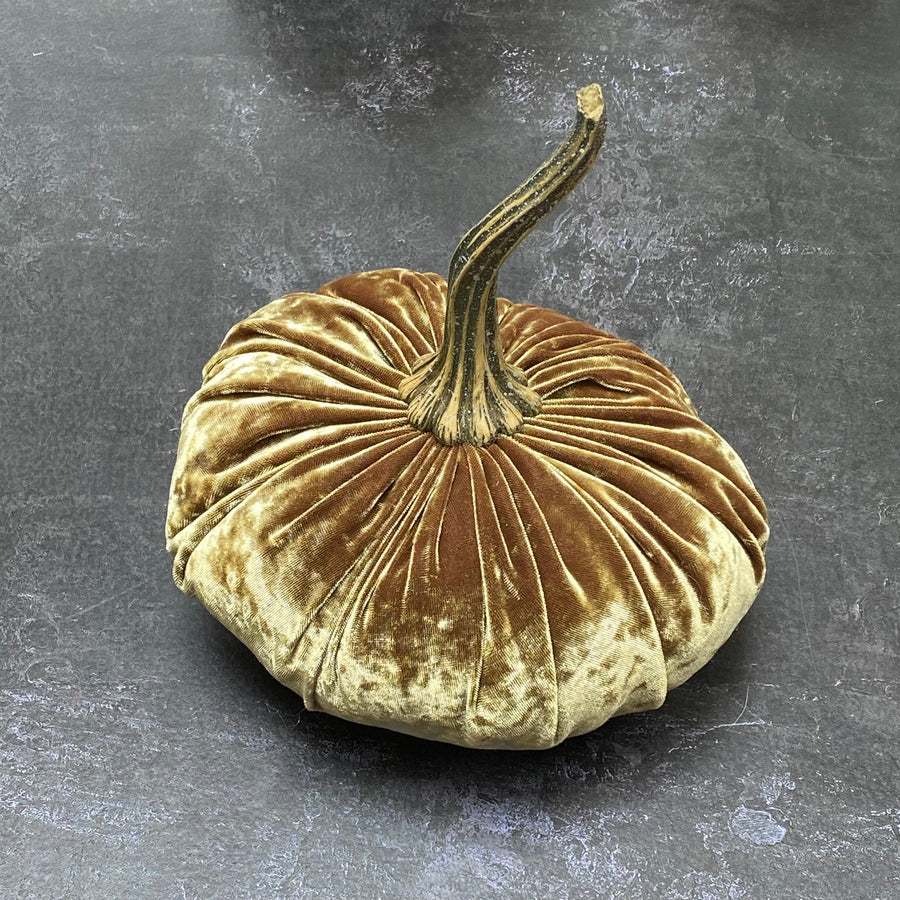 SMALL VELVET DECORATIVE PUMPKIN