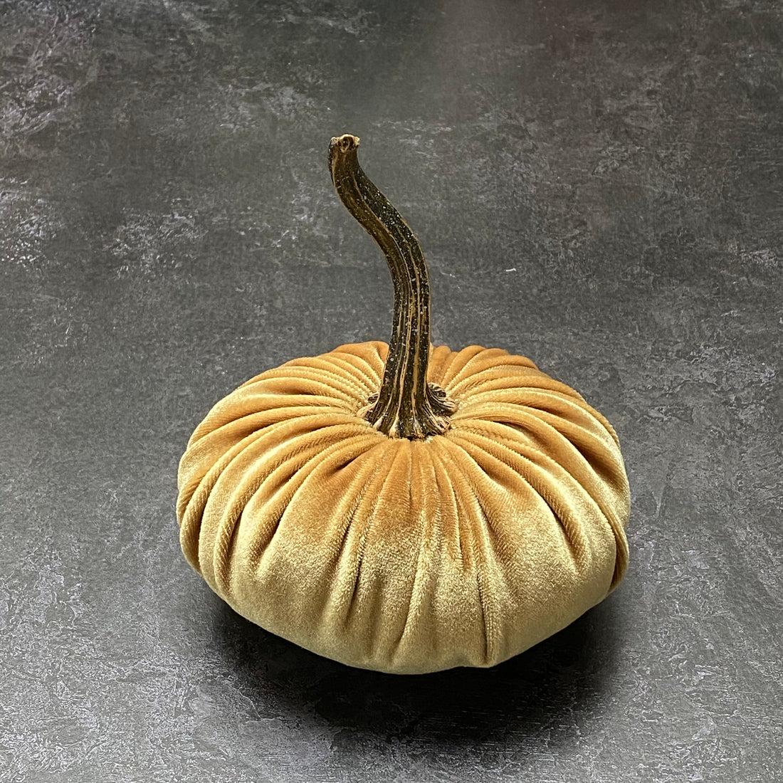 XSMALL VELVET DECORATIVE PUMPKIN