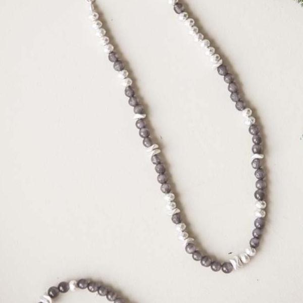 SHORT CHUNKY STONE NECKLACE