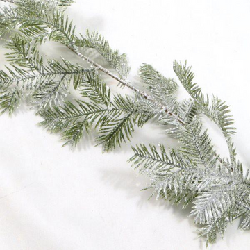 ICED YEW GARLAND